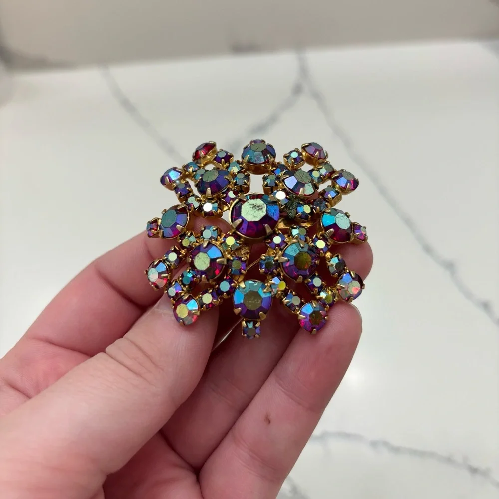 Vintage Jeweled Pink Toned Flower Costume Brooch - Picture 2 of 4